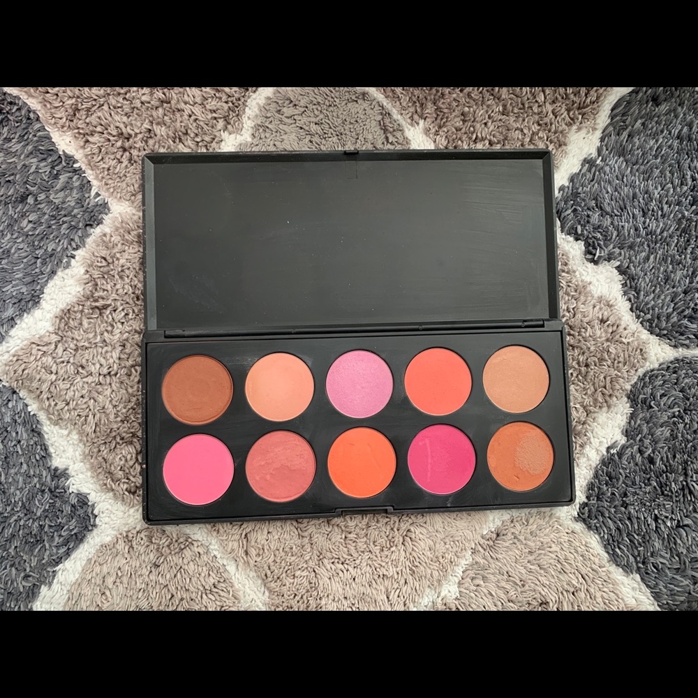 BH cosmetics blush palette